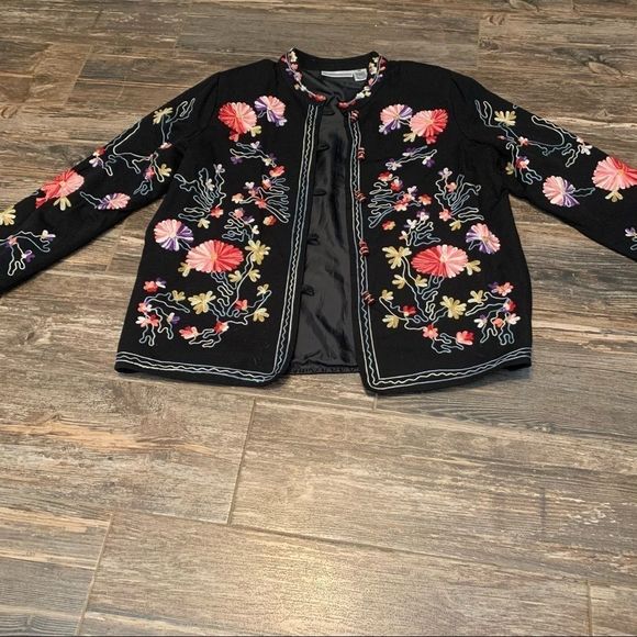 Draper’s & Damon’s Boho Floral Embroidered Boxy Jacket | M | EUC | High Quality! - Picture 2 of 7